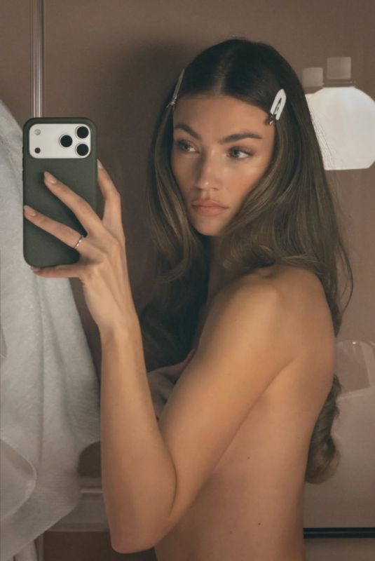 LORENA RAE – Instagram Photos 06/22/2026