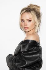 NATALIE ALYN LIND for L