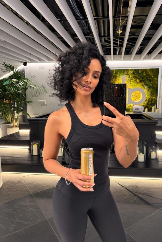 NAZANIN MANDI - Instagram Photos 06/14/2026