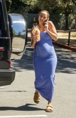 Pregnant OLIVIA CULPO Picks up Some Fresh Fruit in Studio City 06/01/2026