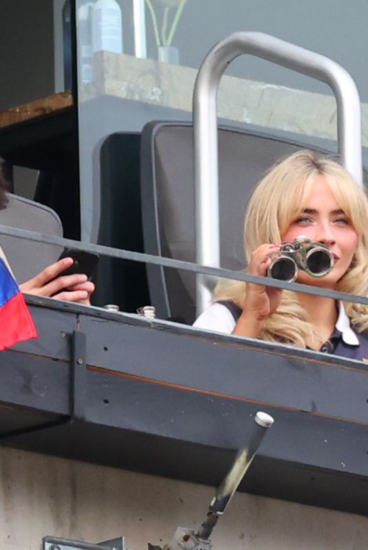 SABRINA CARPENTER at 2026 FIFA World Cup Match Ecuador vs Germany in New York 06/25/2026