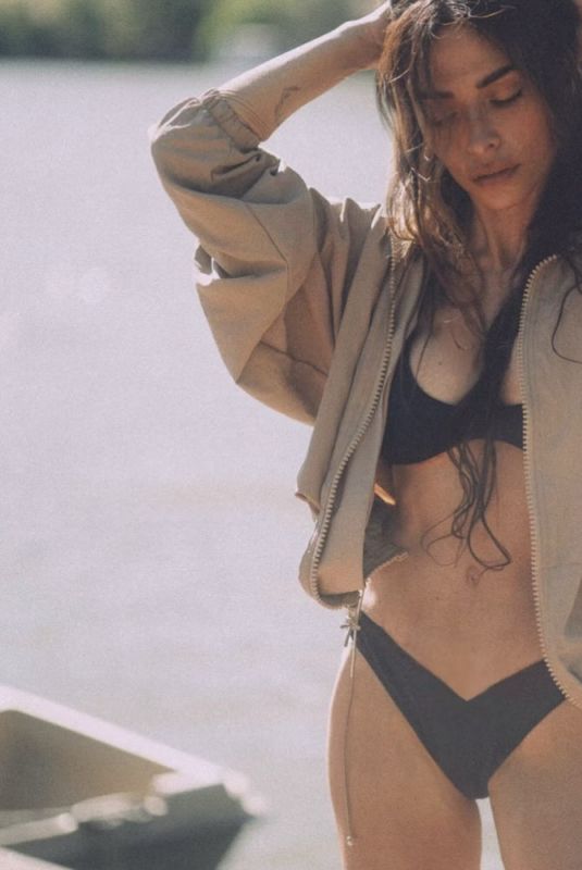 SARAH SHAHI - Instagram Photos 06/20/2026