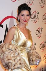 SHANIA TWAIN at 39th Annual CMA Awards 11/15/2005