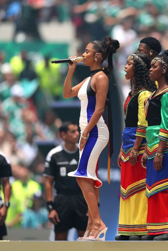 TYLA Sings South African National Anthem Before Mexico/South Africa FIFA World Cup 2026 Match in Mexico City 06/11/2026