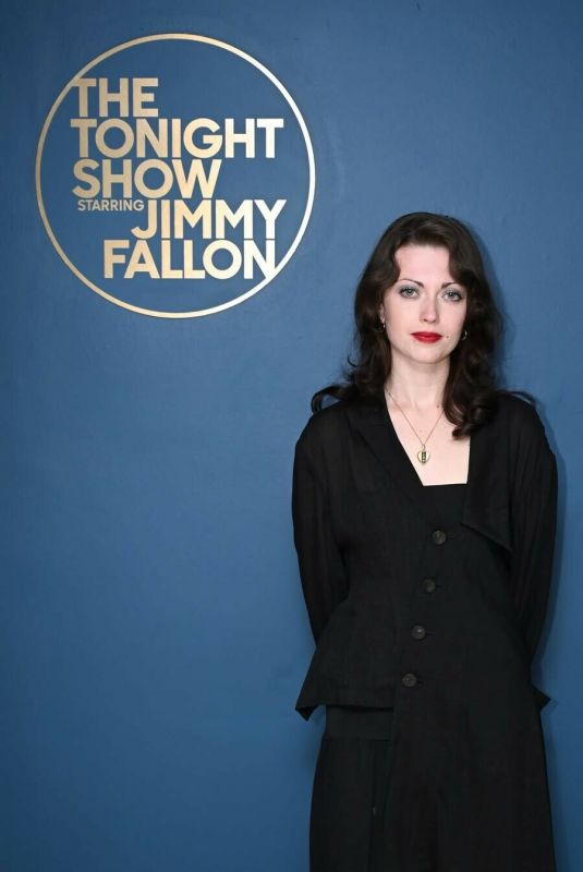 VIOLET GROHL at Tonight Show Starring Jimmy Fallon 06/03/2026