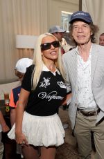 CHRISTINA AGUILERA at Raising Cane