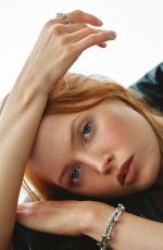ELLIE BAMBER for Glass Magazine, Summer 2026