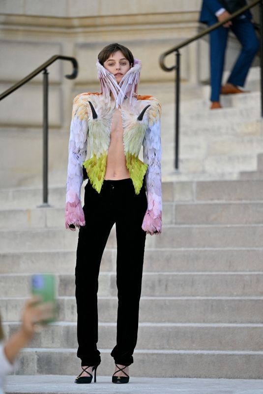 EMMA CORRIN Arrives at Schiaparelli Show at Haute Couture Fashion Week in Paris 07/06/2026