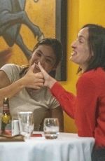 EMMA RADUCANU Navigates a Compression Boot to for Dinner with Her New Boyfriend and Friend in London 07/07/2026