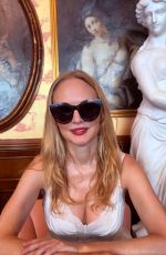 HEATHER GRAHAM - Instagram Photos 07/06/2026