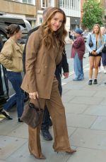 JENNIFER GARNER Out Promotes New TV Series The Five-Star Weekend in London 07/01/2026