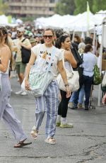 JENNIFER GARNER Out Shopping at Brentwood Farmer