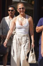 JENNIFER LOPEZ Leaves Her Hotel in Paris 07/11/2026