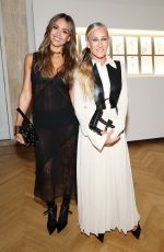 JESSICA ALBA at Fendi Couture F/W 