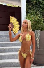 JULIA CAVANAGH - Instagram Photos 06/30/2026