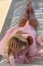 JULIA CAVANAGH - Instagram Photos 07/24/2026