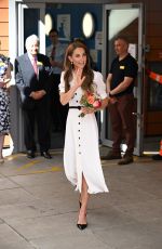 KATE MIDDLETON Visits Evelina London Children