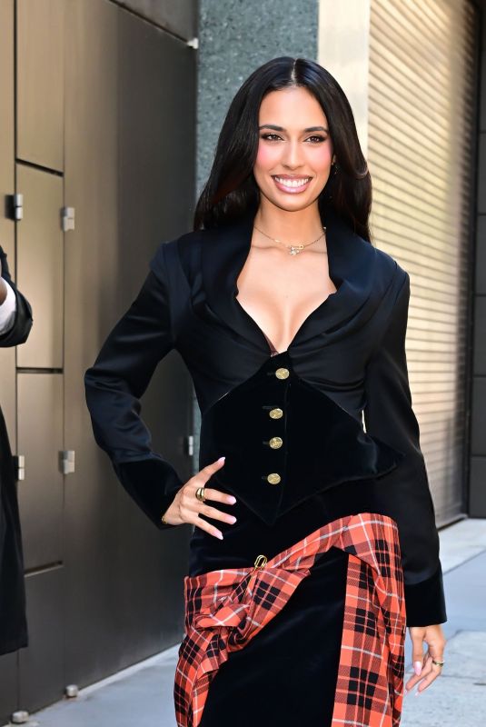 KYLIE CANTRALL Outside a Taping of Live with Kelly and Mark in New York City 07/08/2026