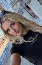 LINDSAY BREWER - Instagram Photos 07/17/2026