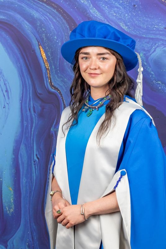 MAISIE WILLIAMS Receiving Her Honorary Degree at Bath Spa University 07/22/2026