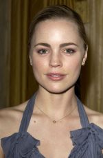 MELISSA GEORGE at 5th Annual Lullabies & Luxuries Luncheon and Fashion Show in Beverly Hills 10/12/2003