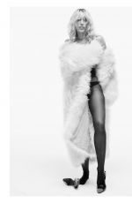 MILEY CYRUS for Wonderland Magazine, Summer 2026