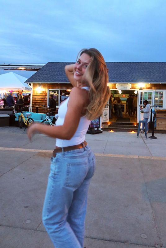 MORGAN HARVILL - Instagram Photos 07/17/2026
