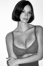 NAILA VAN KOMMER - Instagram Photos 07/12/2026