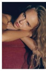 OLIVIA VINTEN for Vogue - Welcome to the Club 2026