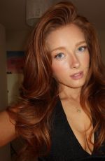PHOEBE GINGER - Instagram Photos 07/08/2026