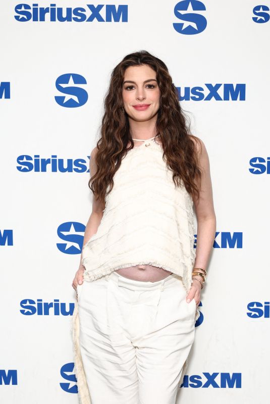 Pregnant ANNE HATHAWAY at SiriusXM