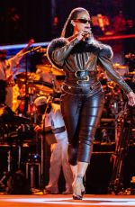 RIHANNA Lits up Stage at Jay-Z