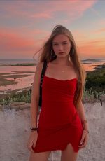 SUZANNA ARSENTIEVA - Instagram Photos 07/11/2026