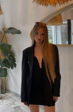 SUZANNA ARSENTIEVA - Instagram Photos 07/11/2026