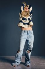 SYDNEY SWEENEY - American Eagle Campaign, July 2026