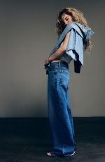 SYDNEY SWEENEY - American Eagle Campaign, July 2026