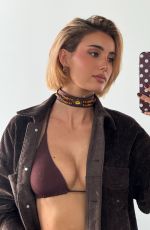 TAY WILCOXSON - Instagram Photos 07/03/2026