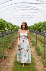 VICKY PATTISON Visits Hugh Lowe Farm in Kent 06/26/2026