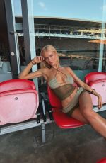 VICTORIA TURNER - Instagram Photos 07/05/2026