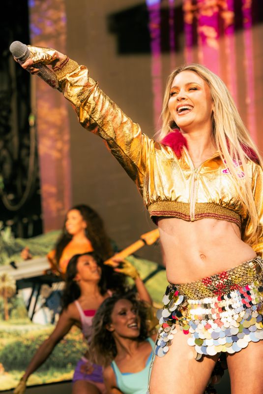 ZARA LARSSON Performs at 2026 Open