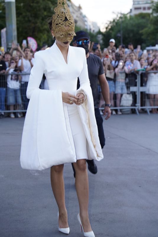 ZENDAYA Arrives at Trocadero in Paris for Event Celebrating The Odyssey in Paris 07/07/2026